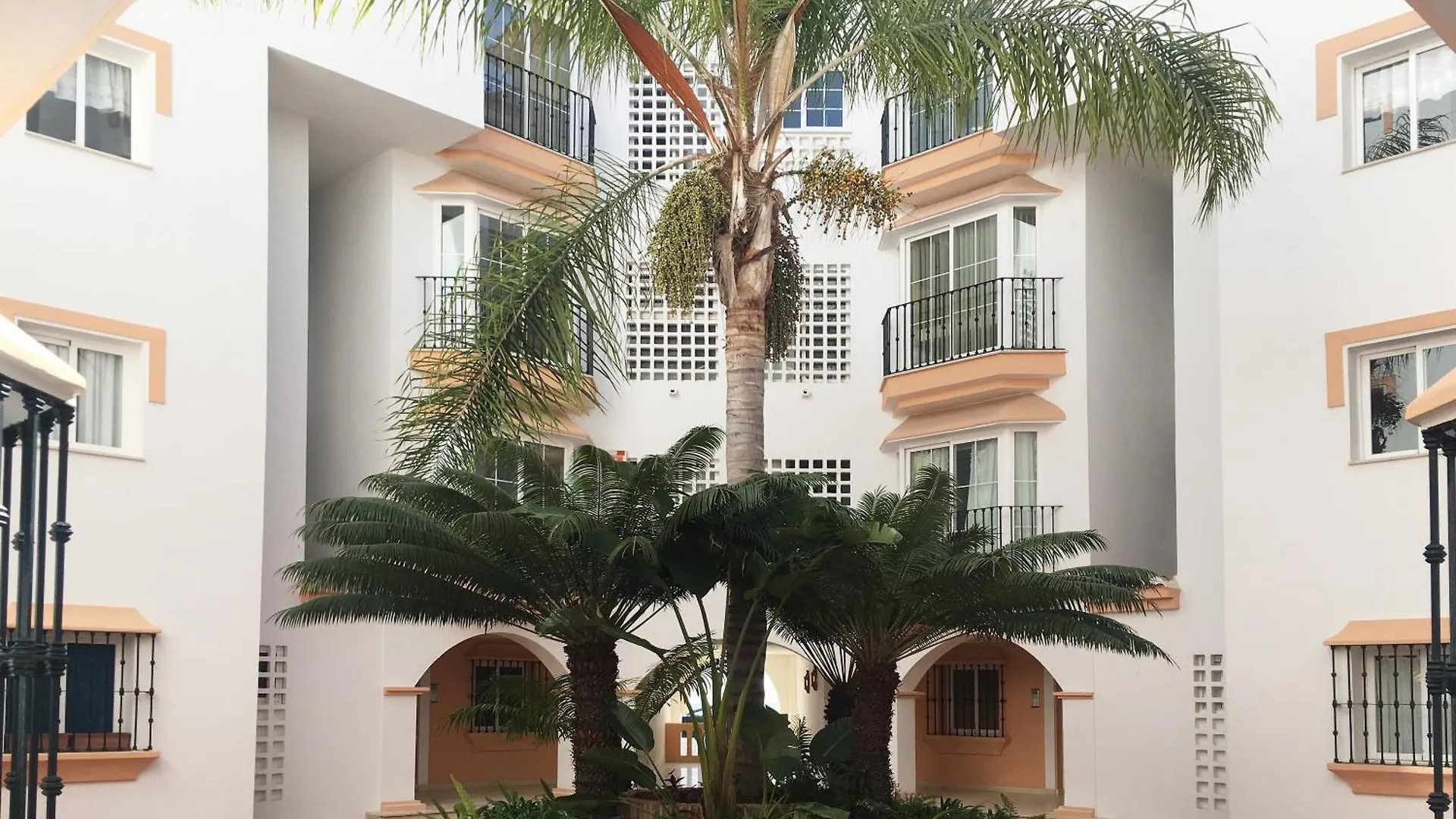 Marbella Seaview Apartment with Pool
